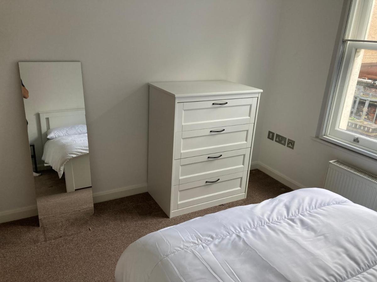 Two Double Bedroom Flat In Soho Londyn Zewnętrze zdjęcie